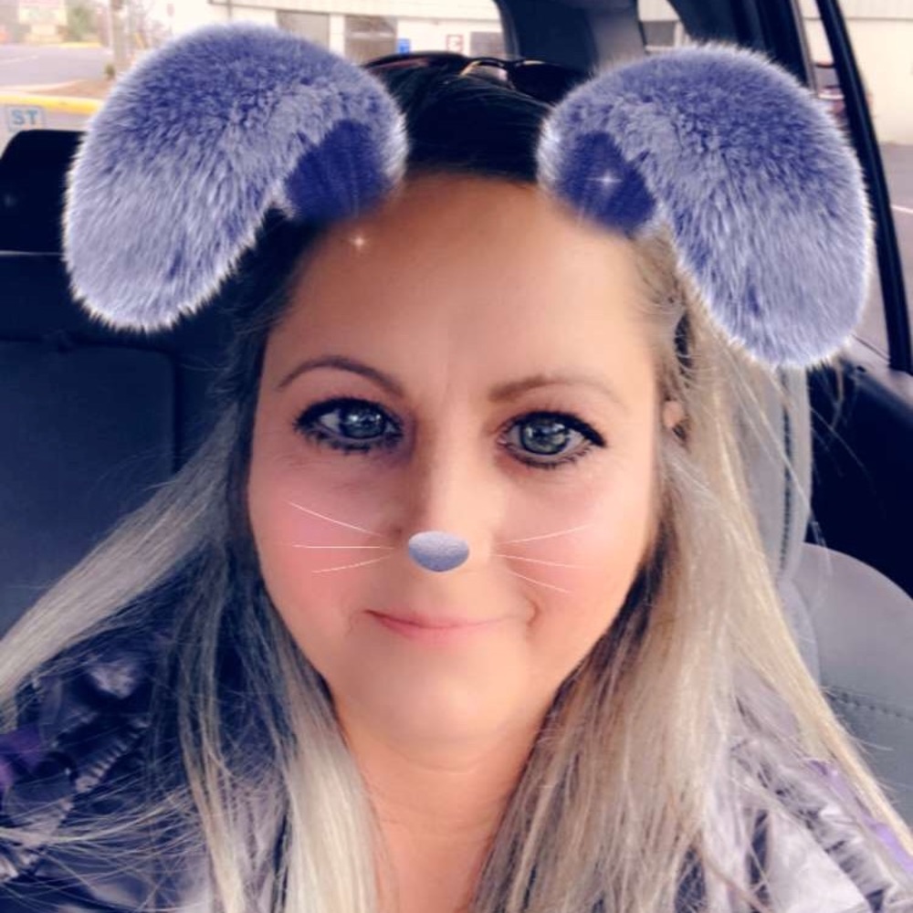 Meet your Posher, Kim